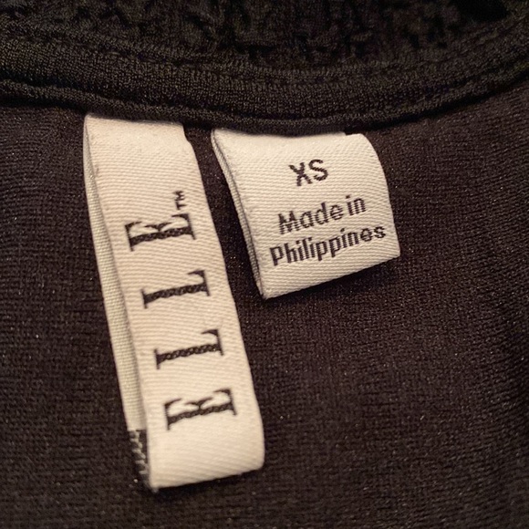 ❤️3/$30 ELLE Sleeveless Top - Picture 4 of 4